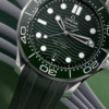 Seamaster Diver 300m Steel Green Dial 42mm - Image 3